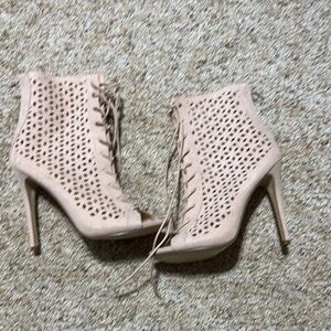 Elegant Lace-Up Beige Ankle Boots